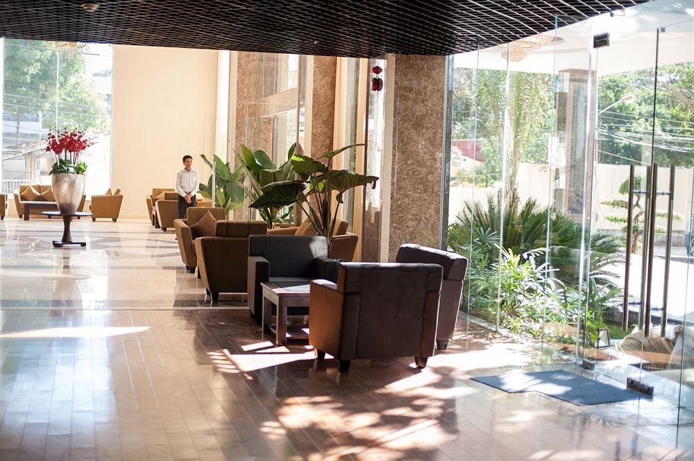 Muong Thanh Vung Tau Hotel Exterior photo